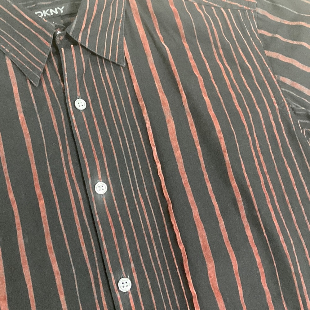 Men's DKNY Button Down Shirt. Black with Red Velvet-ish Looking Stripes. Large